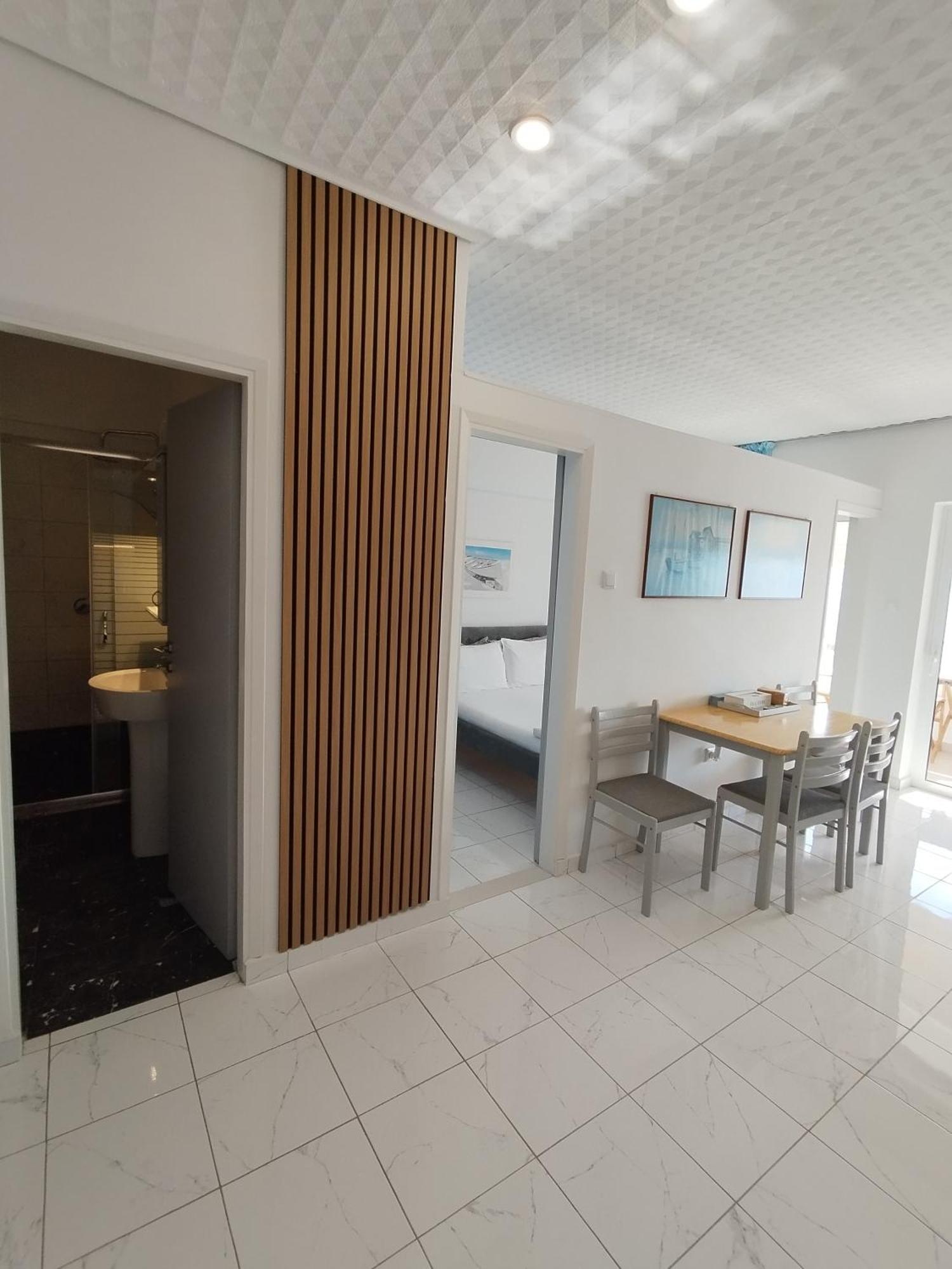 Atlas-Unlimited Sea View Apartment Loutraki  Bagian luar foto